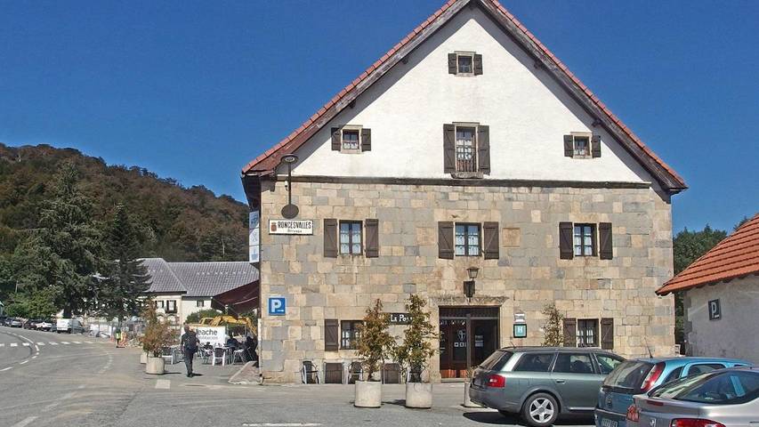 Maison d’hôte pour 2 personnes, avec terrasse à Roncevaux