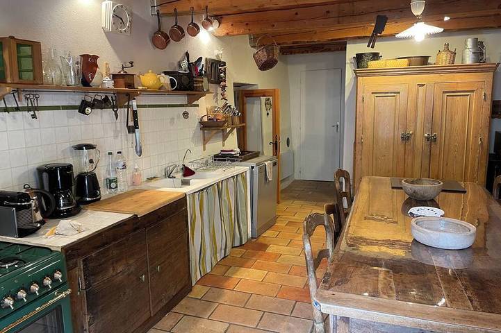 Gîte pour 10 personnes, avec jardin ainsi que terrasse et piscine à Saint-André-de-Majencoules - 2
