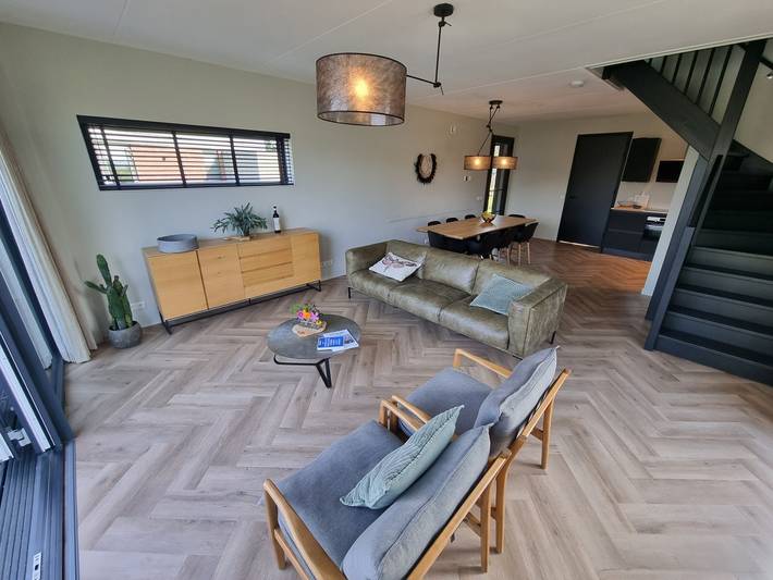 Luxuriöse freistehende 8-Personen-Watervilla direkt am Slotermeer gelegen in Balk, Ijsselmeer