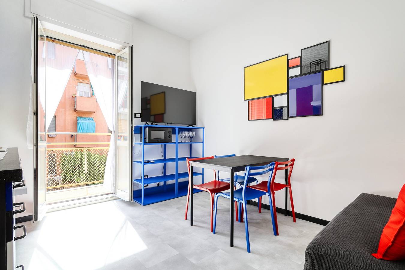 Ganze Wohnung, Casa Mondrian; Ac and fast Wi-Fi in Mailand, Mailand Provinz