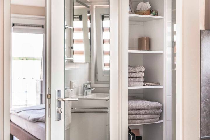 Hausboot für 4 Personen, mit Seeblick und Terrasse in Brandenburg - 4