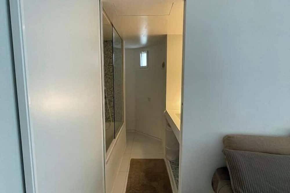 Entire apartment, Moderno apartamento en Ibiza in Talamanca, Ibiza (Municipality)