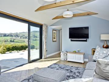 Bungalow for 2 People in Shute, Devon, Photo 2
