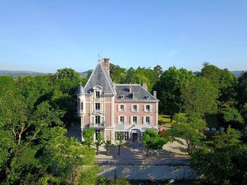 Cottage pour 15 personnes, avec vue et jardin dans La Sône