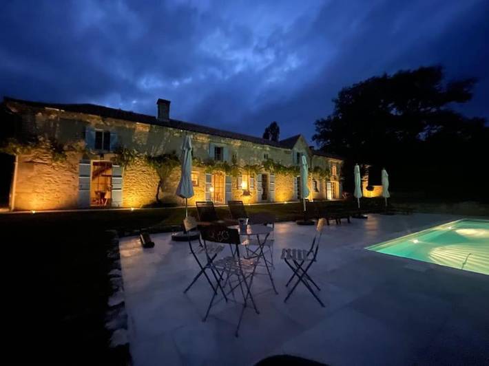 Maison de vacances pour 14 personnes, avec vue et jardin ainsi que terrasse et piscine