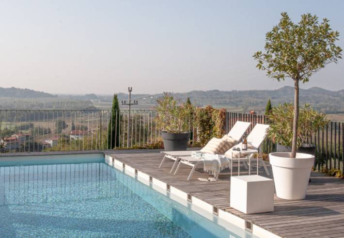 Villa for 4 people, with garden and pool in Slovenia