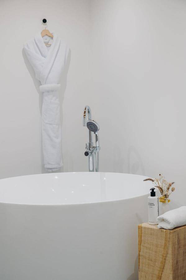 Chalet pour 2 personnes, avec terrasse ainsi que jardin et vue à Abondance - 4