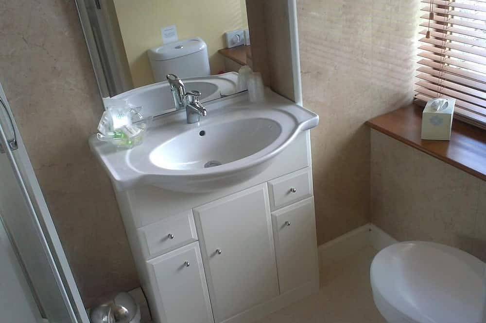 The Green Room Double or Twin ensuite in Snowdonia