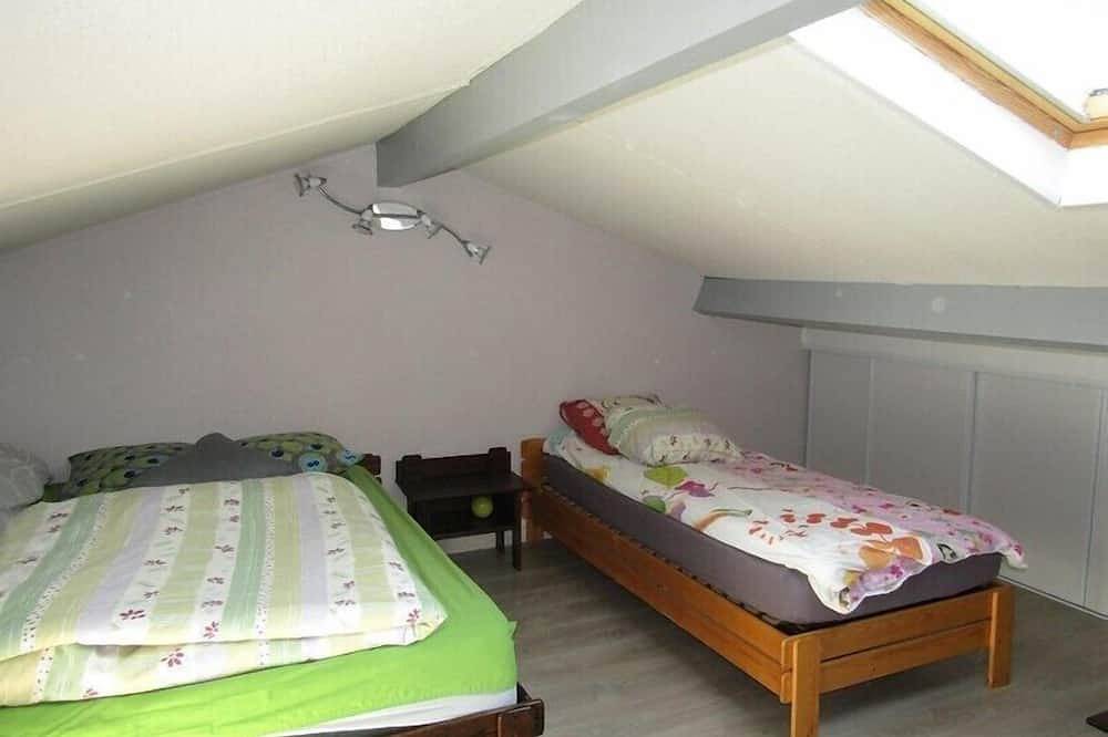 Maison 5 personnes à l'Aubarède résidence Le Bidaou à Lacanau Océan in Lacanau Ocean, Lacanau