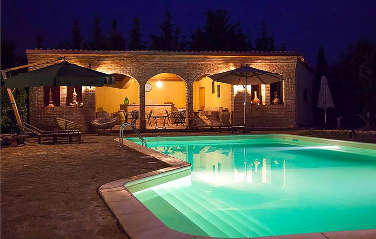 Casa vacanza per 14 persone a Chiaramonte Gulfi