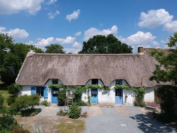 Gîte pour 4 personnes, avec jardin à La Chapelle-des-Marais