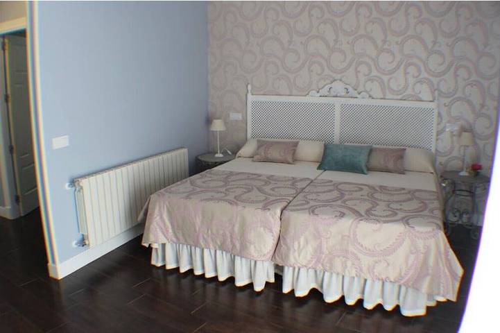 Bed and breakfast for 2 people - 1