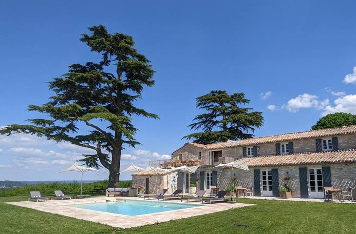 Location de vacances pour 2 personnes, avec vue et jardin ainsi que sauna et piscine, animaux acceptés à Saint-André-et-Appelles - 3