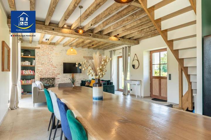 Location de vacances pour 14 personnes, avec jardin et vue à Chémery - 3