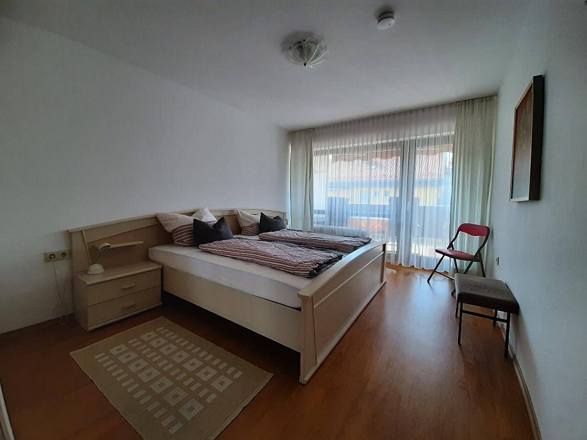 Haus Erna - Ferienwohnung 4e / 1.Etage in Bad Füssing, Bayerische Golf und Thermenland