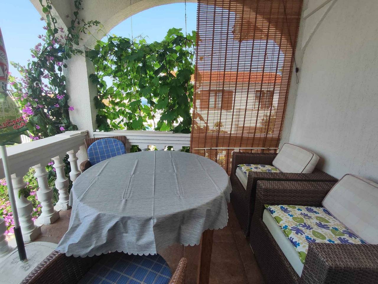Appartement de vacances entier, Appartement de vacances avec terrasse et vue sur la mer  in Rogoznica, Šibenik-Knin