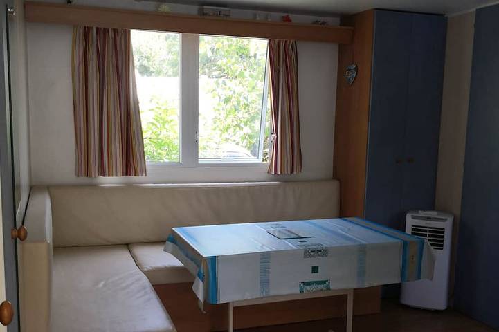 Mobil home pour 6 personnes, avec piscine dans la Tamarissière - 4