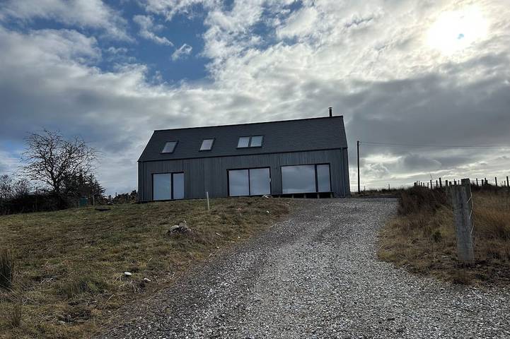Vacation rental for 6 people, with yard in Scotland