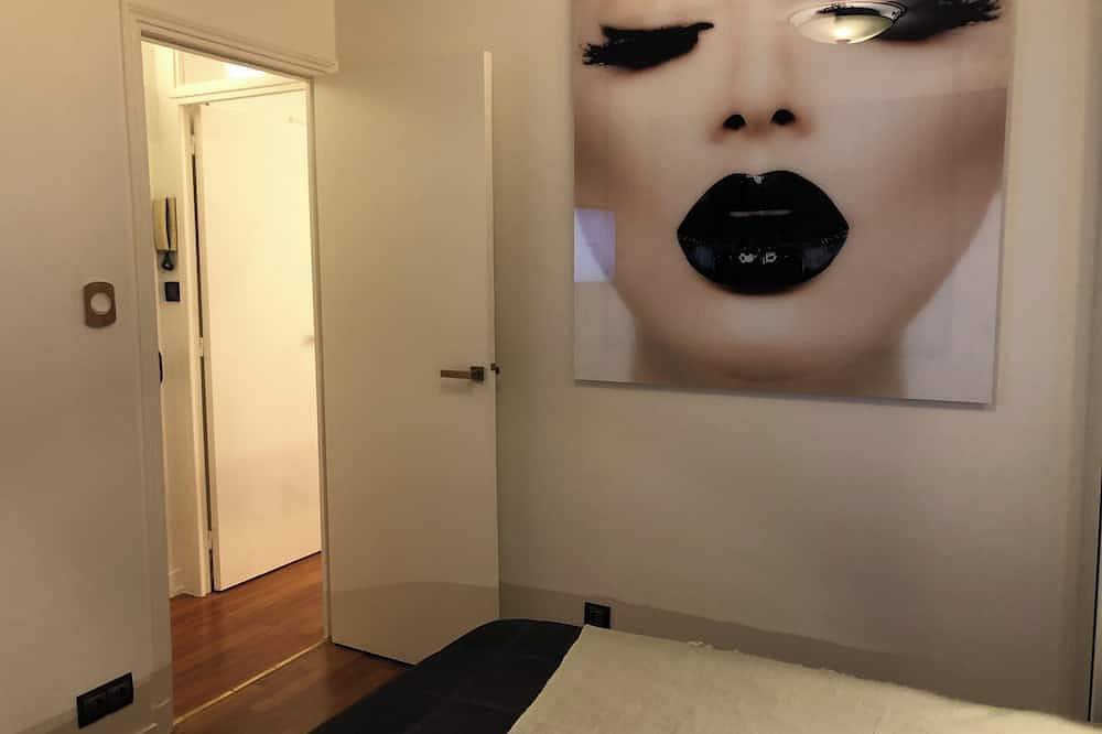 Appartamento intero, Serenola at Montmartre Paris in Parigi, Ile-de-France