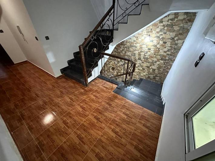 Gîte pour 12 personnes, avec terrasse et piscine, animaux acceptés dans Imouzzer du Kandar - 2