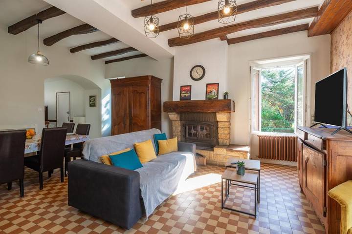 Location de vacances pour 12 personnes, avec jardin, animaux acceptés à Coron