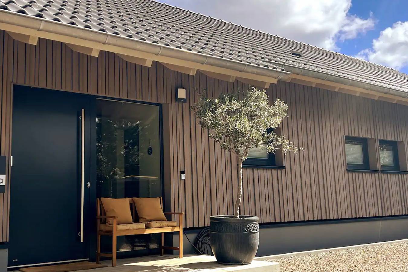 Ganze Ferienwohnung, Forest Retreat- Ruhige 160m2 mit Blick in den Wald in Wermelskirchen, Rheinisch-Bergischer Kreis