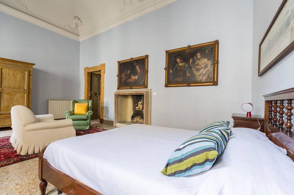 Appartamento intero, Dimora Castracane - Casa in palazzo storico del 1400 con chiostro, balcone e parcheggio privato in Fano (Italia), Fano (Comune)
