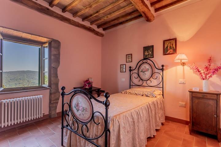 Fragolina di Bosco – Twin Room with Val di Farma View in Roccastrada, Grosseto Province