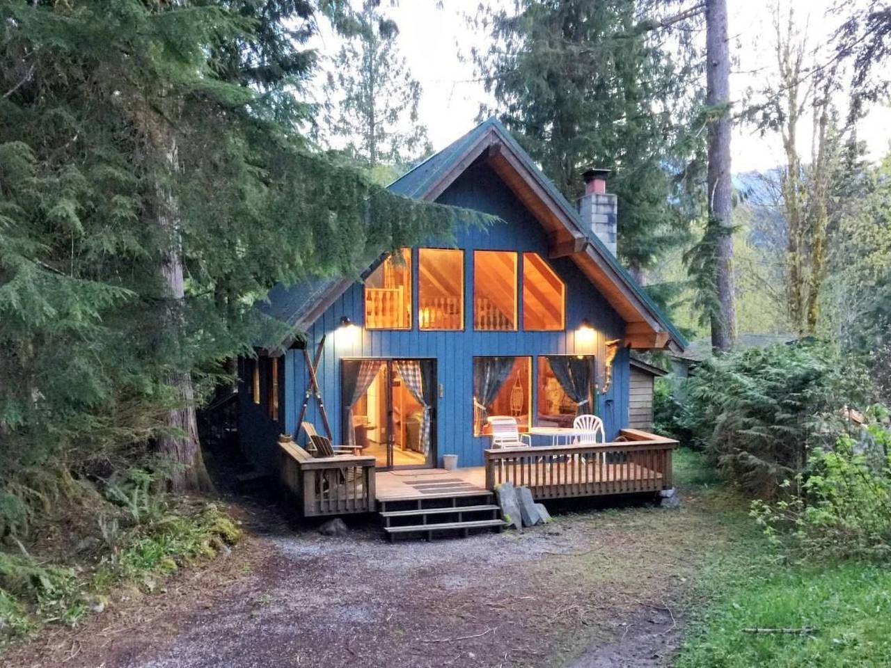 Gemütliche Hütte mit Wi-Fi, Kamin und Whirlpool in Glacier, Mount Baker-Snoqualmie Nationalwald