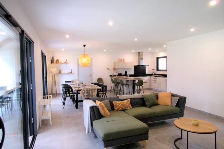 Location de vacances pour 8 personnes, avec terrasse dans Etang De Soustons - 2