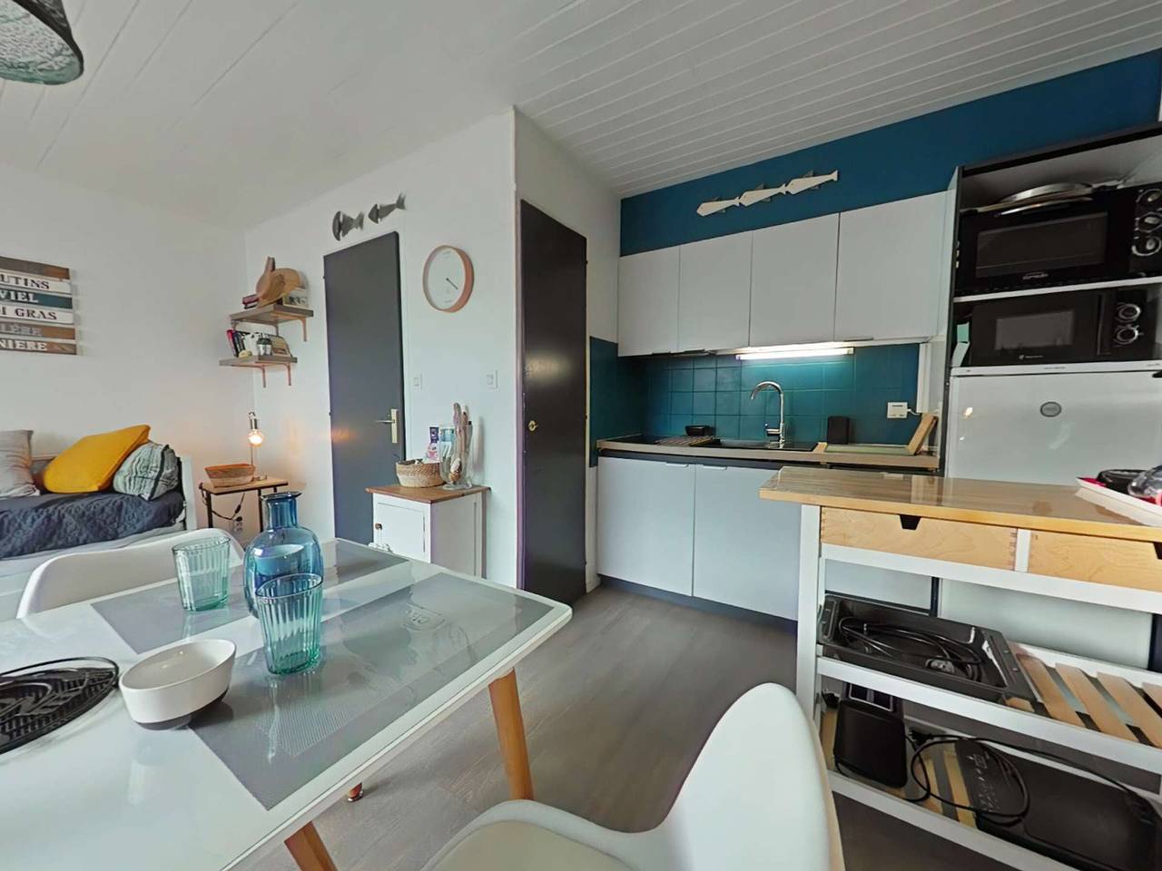 Ganze Wohnung, Studio renoviert, Nähe Strand, Terrasse, max. 4 Personen, Parkplatz, 3-Sterne, Noirmoutier-en-l'Île in L'Herbaudière, Noirmoutier-en-l'Île
