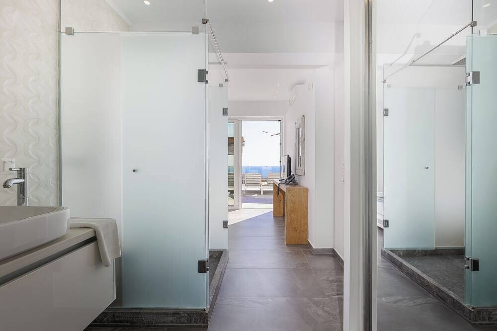 Rose Villa - Superb sea vistas, Close to the beach in Bali (Crète), Région de Réthymnon