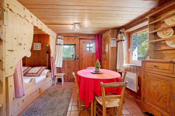 Gîte Les Croës - Chalet Les Abeillos in Bonneval-sur-Arc, Massif de la Vanoise