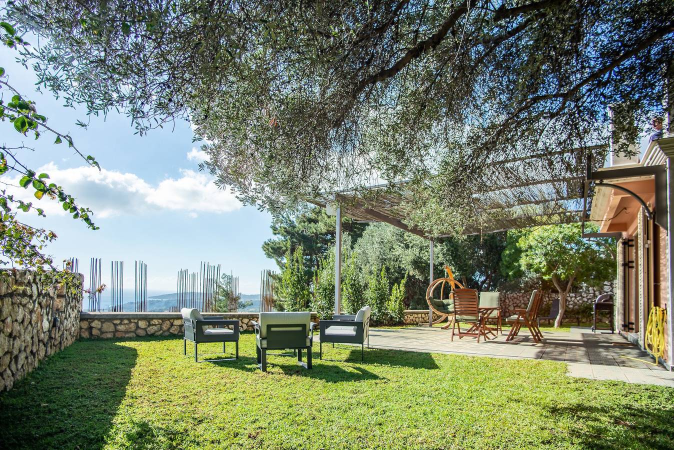 Die Cerulean Villa – die Harmonie von Blau und Grün! in Mousata, Kefalonia