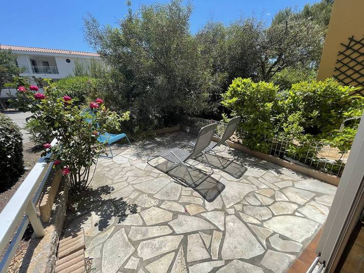 Apartamento vacacional entero, En la playa, nivel jardín, 5/7 personas... WIFI in Saint-Mandrier-sur-Mer, Costa mediterránea (Francia)