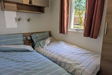 Camping pour 8 Personnes dans Saint-Papoul, Lauragais, Photo 1