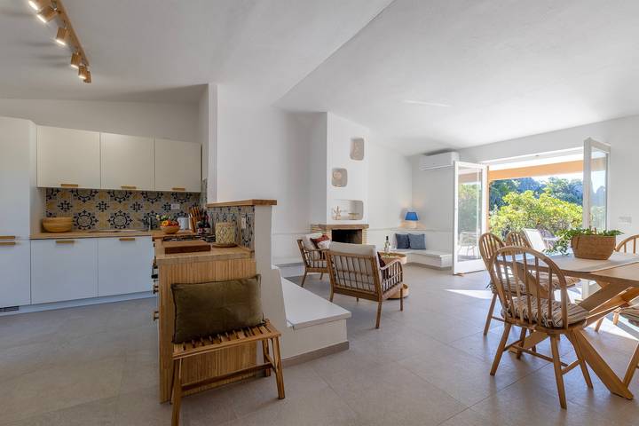 Villa Smeralda New: Sea View, Private Pool and Air Conditioning in Costa Paradiso, Trinità d'Agultu e Vignola