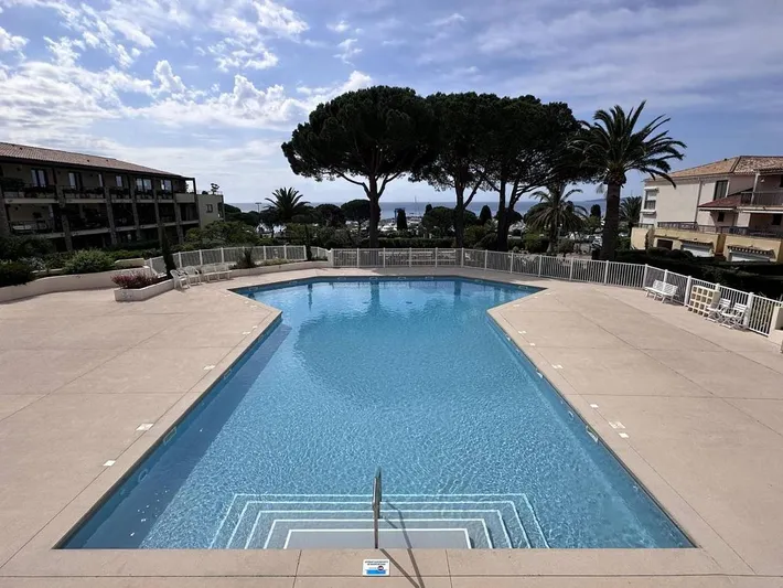 Apartamento de vacaciones para 4 personas, con piscina - 1