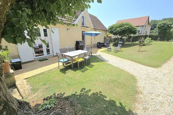 Gîte pour 5 personnes, avec jardin