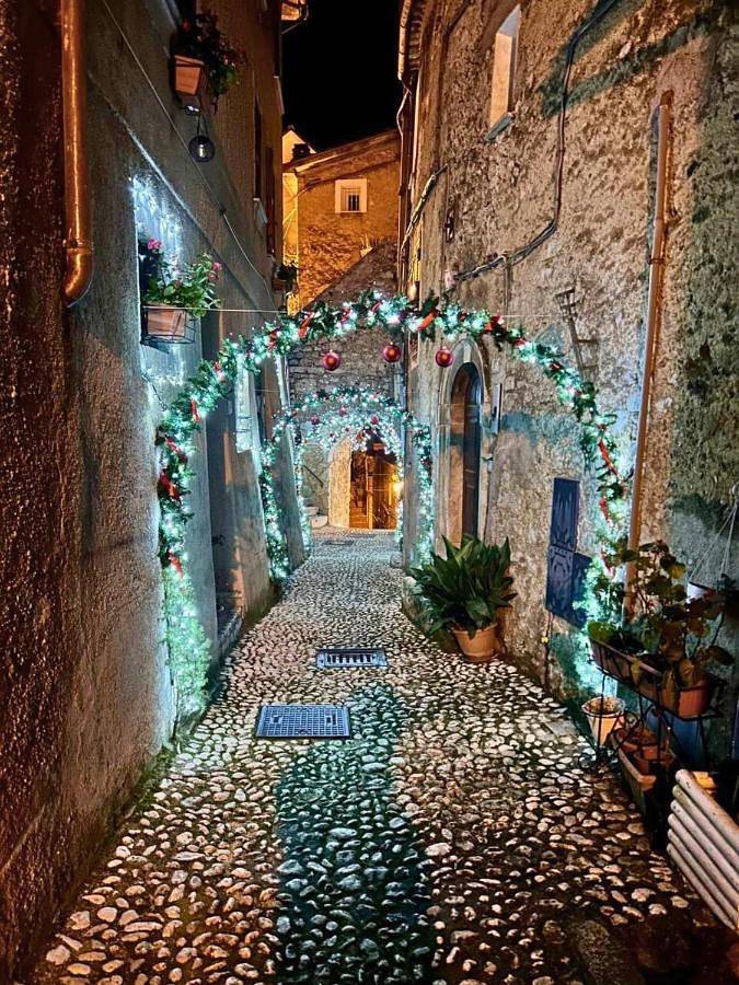 Location de vacances pour 4 personnes, avec jardin et vue à San Donato Val di Comino - 4