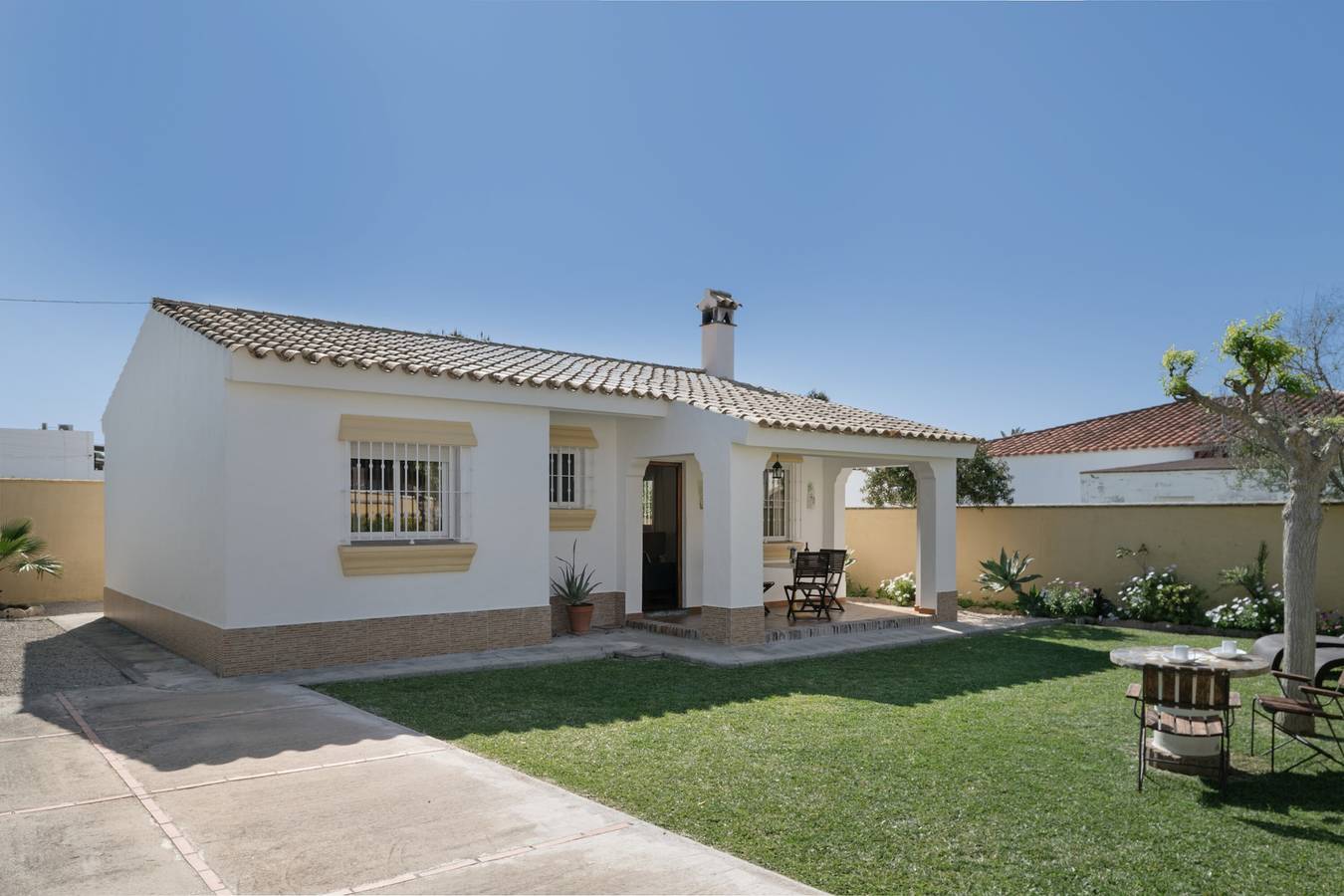 Casa rural 'Casas Pepe 1' con terraza privada, Wi-Fi y aire acondicionado in Los Caños de Meca, Barbate