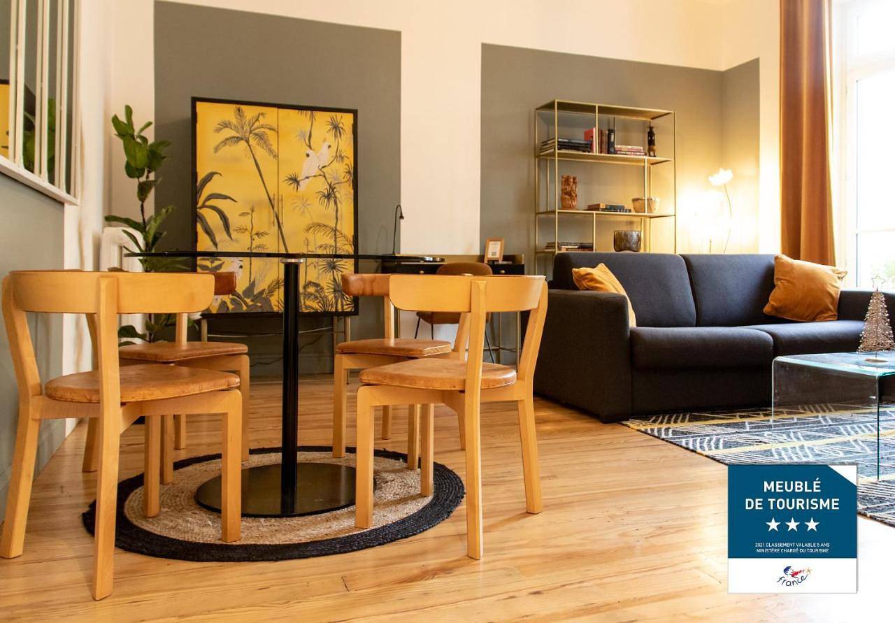 Appartement entier, One-Bedroom Apartment in Pau, Béarn