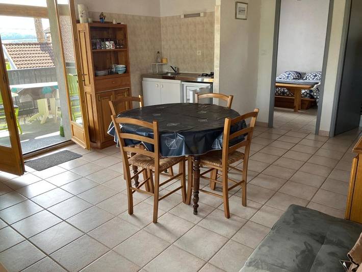 Appartement de vacances pour 3 personnes, avec Balcon ainsi que Terrasse et Vue