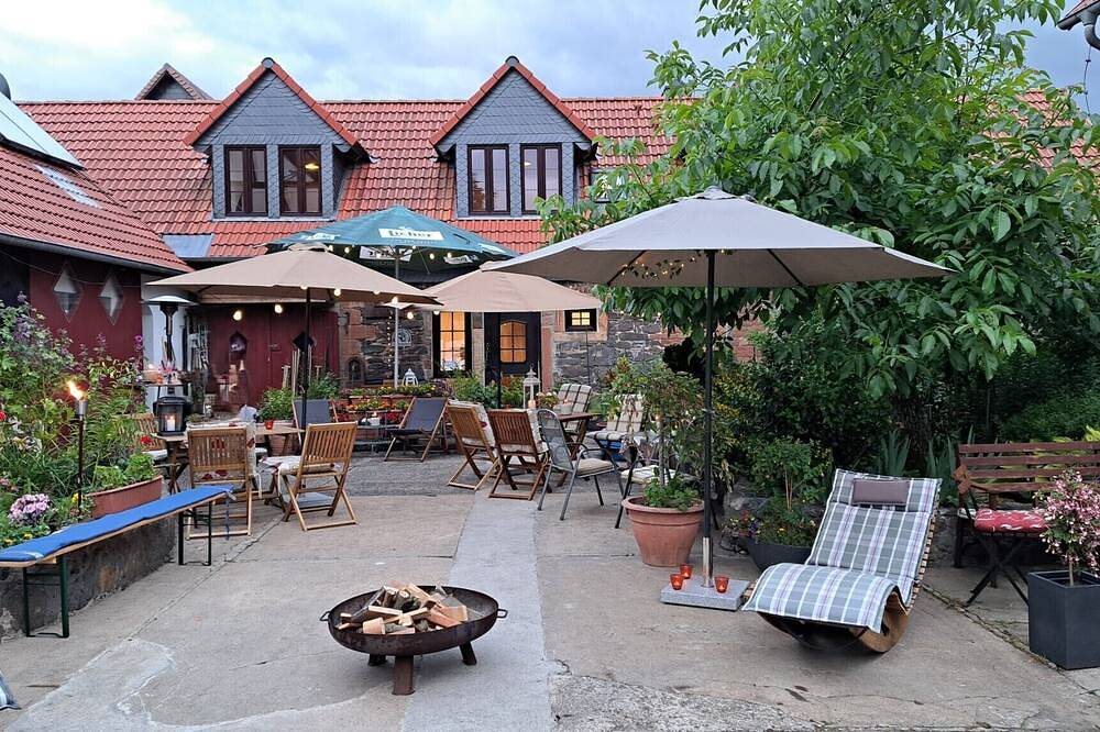 Ganze Wohnung, Gemütliche Ferienwohnung mit Garten und Grillmöglichkeit in Nidda, Wetterau