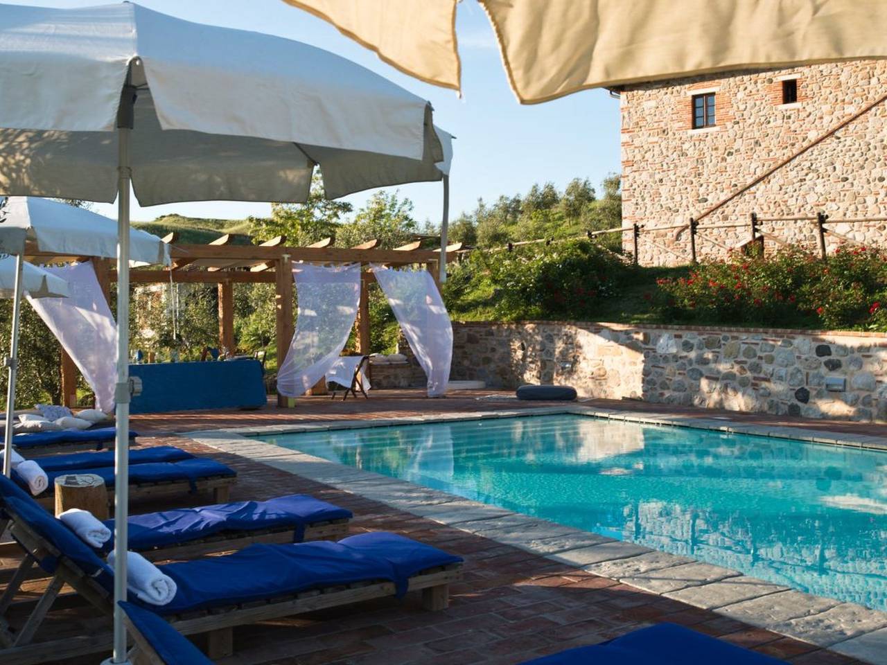 Appartamento intero, Efeu"-Wohnung mit Gemeinschaftspool in Volterra, Pisa e dintorni