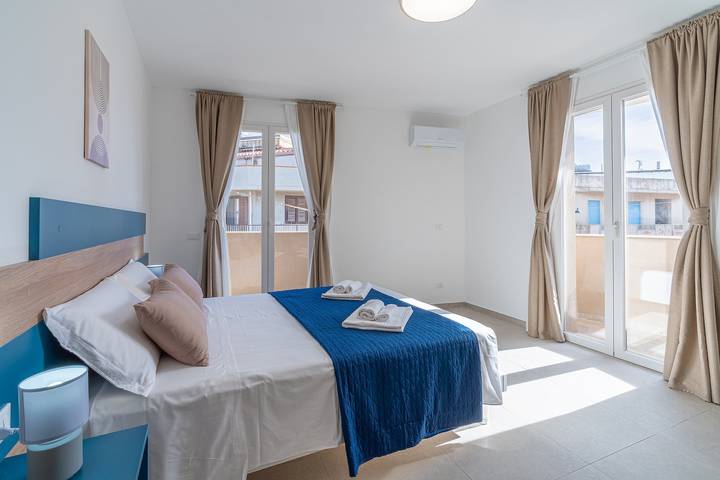 Zimmer für 3 Personen, mit Balkon - 1