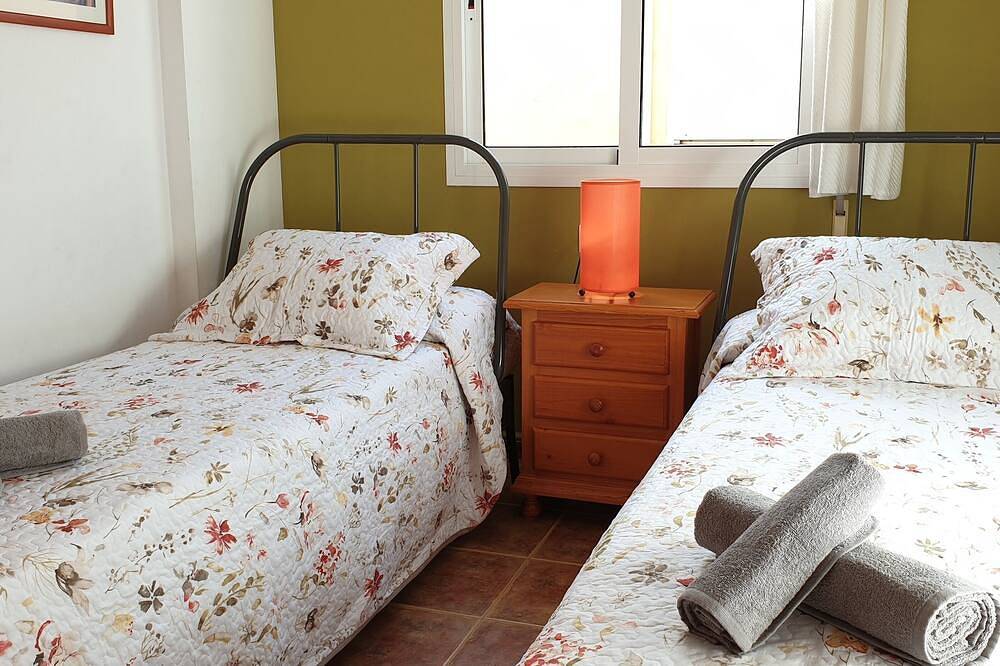 Duplex with 2 bedrooms, close to the beach, urbanization Playas del Sur, Wifi in Vera, Costa de Almería