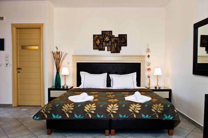 Maison d’hôte pour 2 personnes, avec jardin dans Adamas - 4