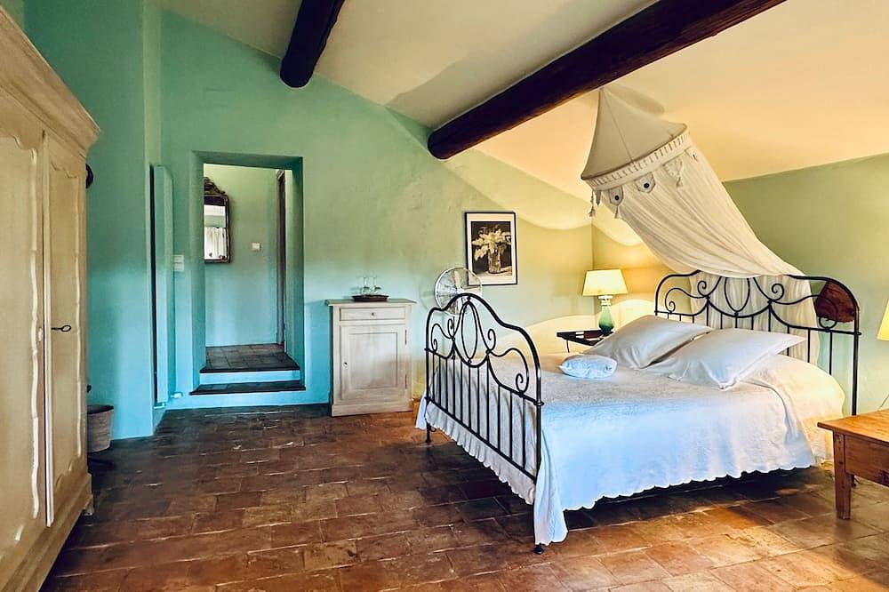 Apartamento entero, La Ponche - Blue Room in Vacqueyras, Vaucluse
