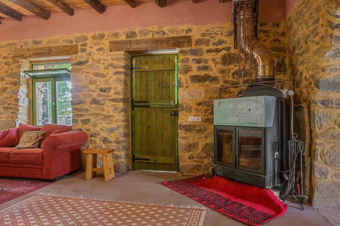Maison de vacances 'Hani Kastania - Chania Retreat' avec vue sur la montagne, terrasse et jardin privés in Région de la Canée